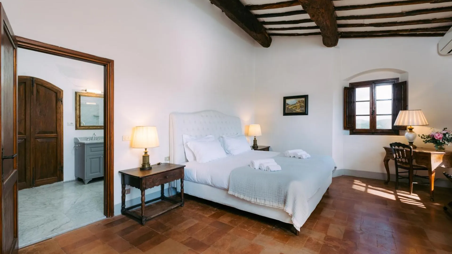 Villa La Corte By Mmega Fattoria Montecchio 0*,  İtalya